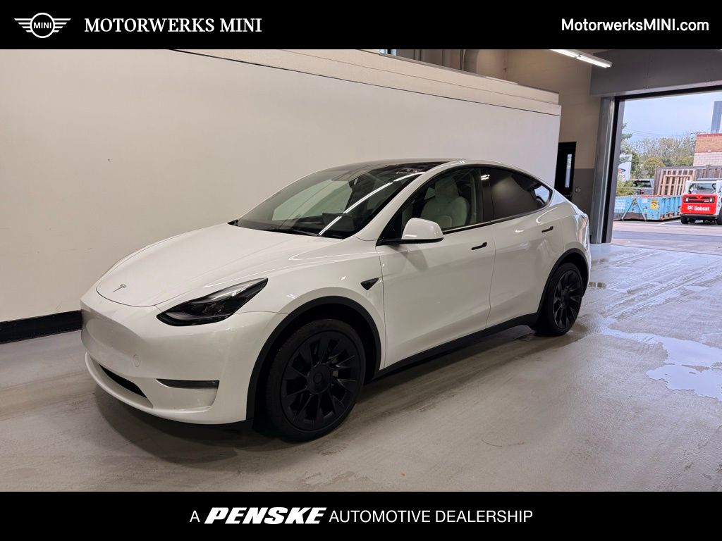 Thumbnail: 2023 Tesla Model Y - 1
