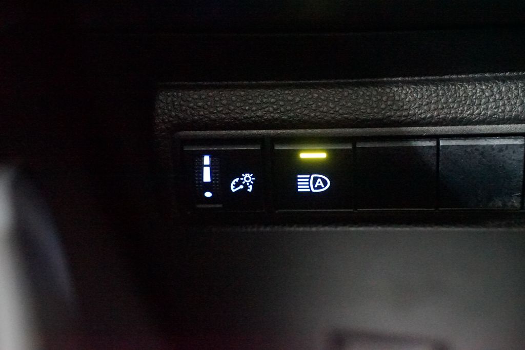 Thumbnail: 2022 Toyota Corolla - 23