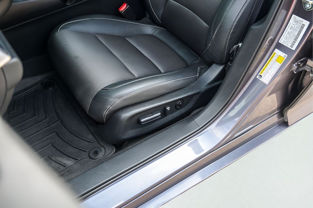 Used Car 2020 Honda Accord  Sport For Sale Under $25,000 In Austin, Texas
