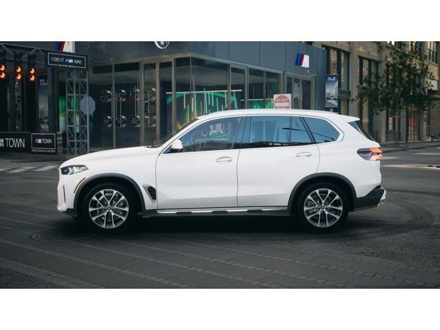 Thumbnail: 2026 BMW X5 - 4