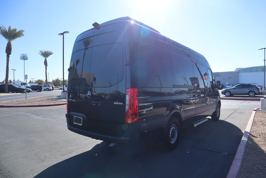 2020 Mercedes-Benz Sprinter 2500 5