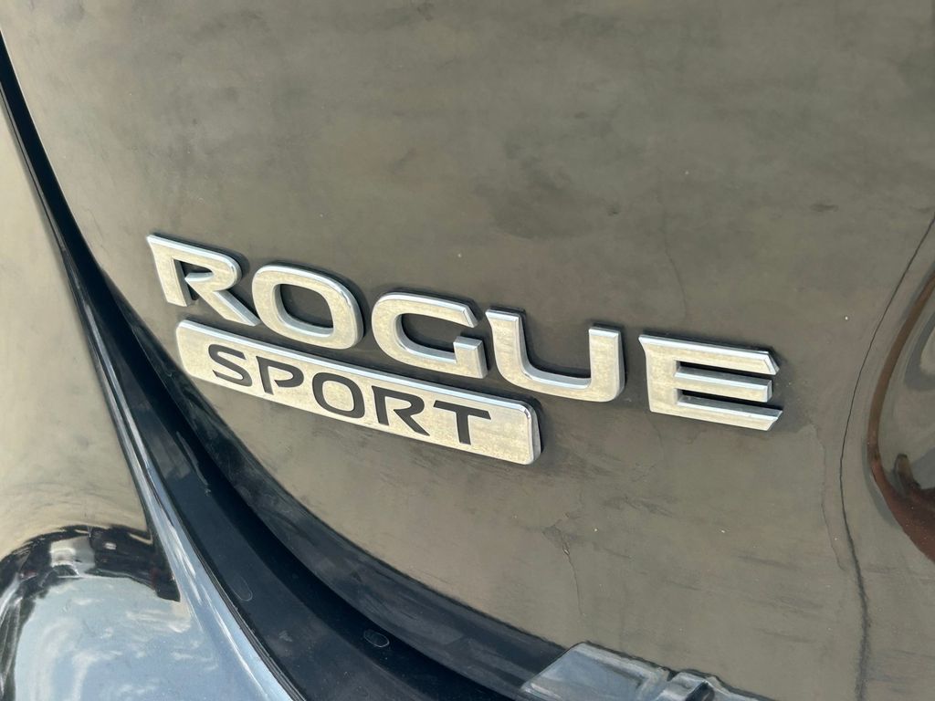 Used 2020 Nissan Rogue Sport SUV