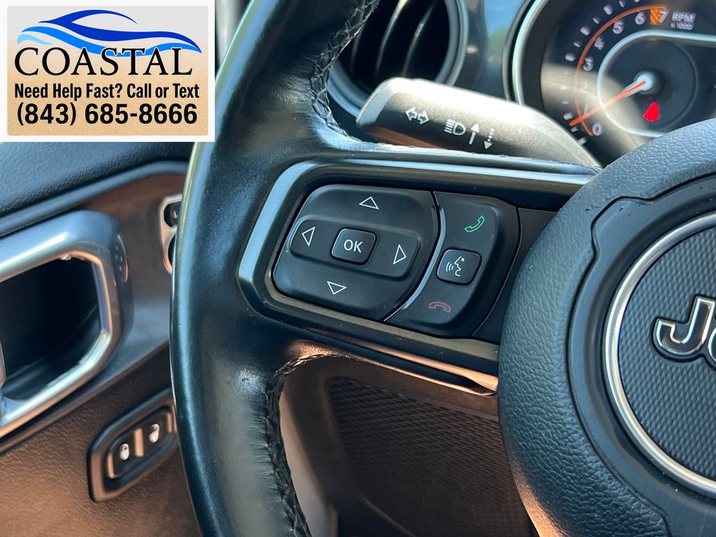 2022 Jeep Gladiator Altitude Silver at Bob King Buick GMC