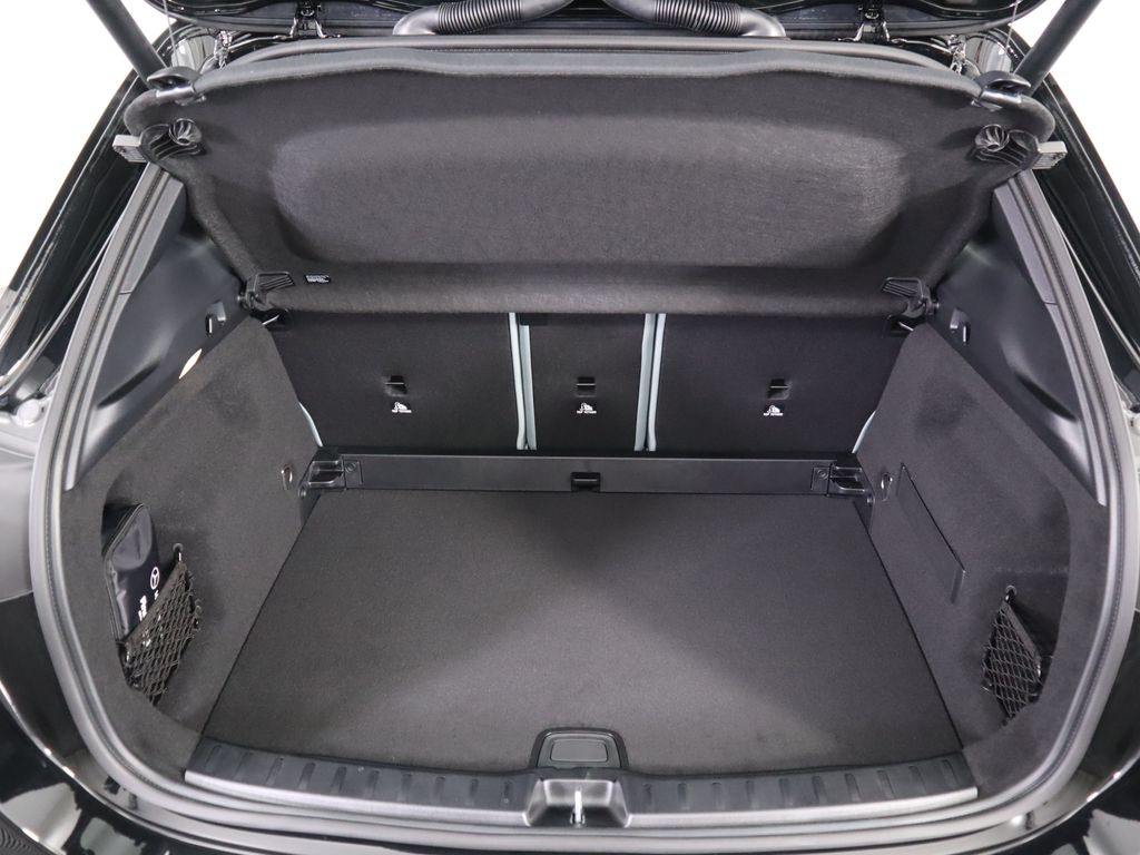 Thumbnail: 2026 Mercedes-Benz GLA - 29