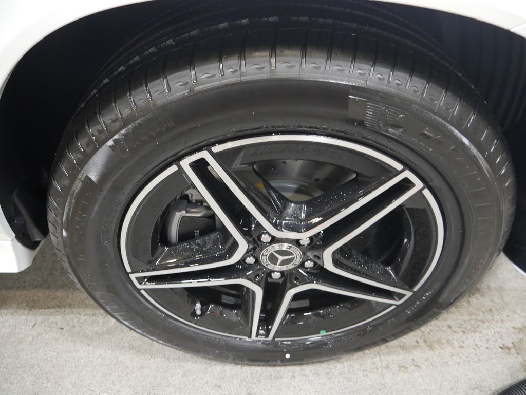 Thumbnail: 2026 Mercedes-Benz GLE - 15