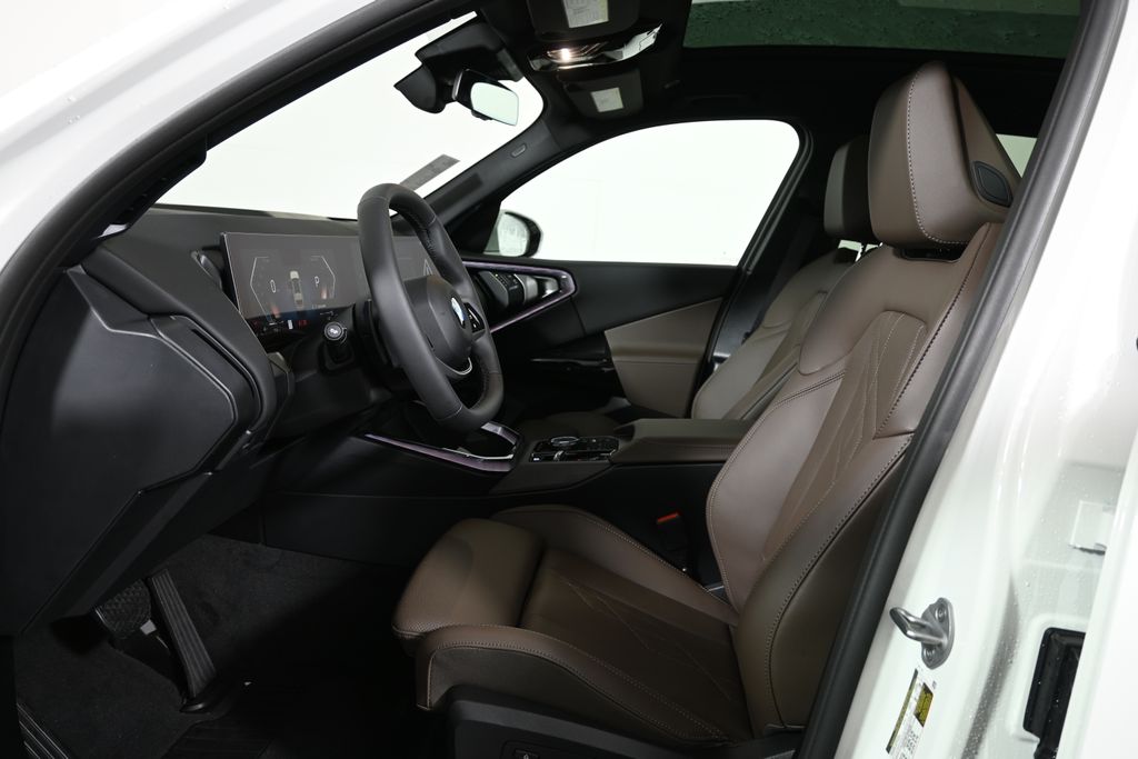 Thumbnail: 2026 BMW X3 - 3