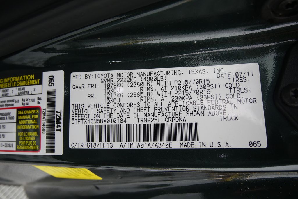 2011 Toyota Tacoma  28