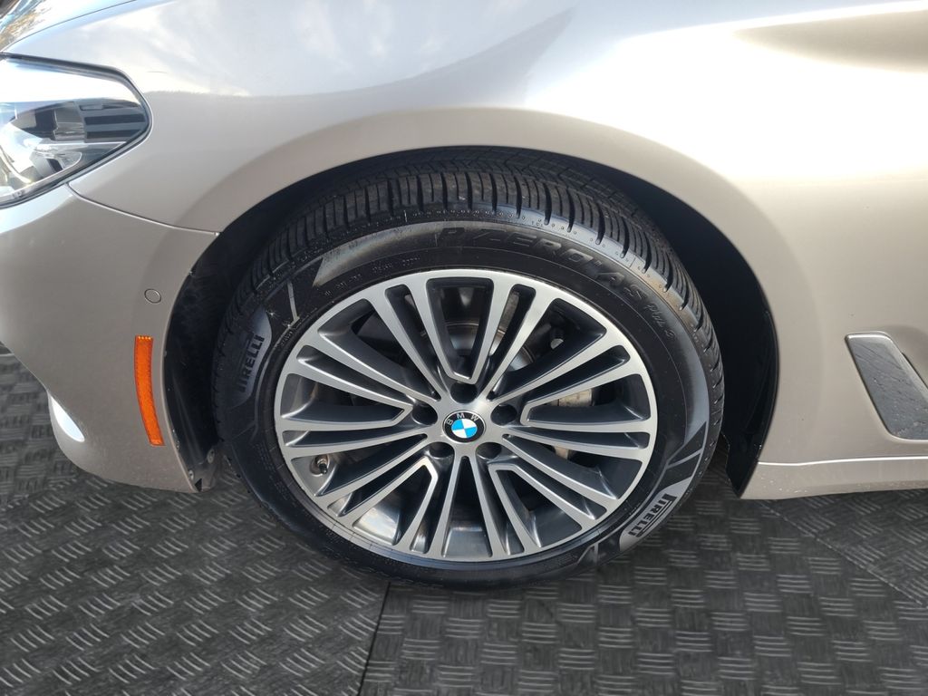 Used Car 2019 Bmw 5 Series  530i Xdrive For Sale Under $25,000 In Austin, Texas