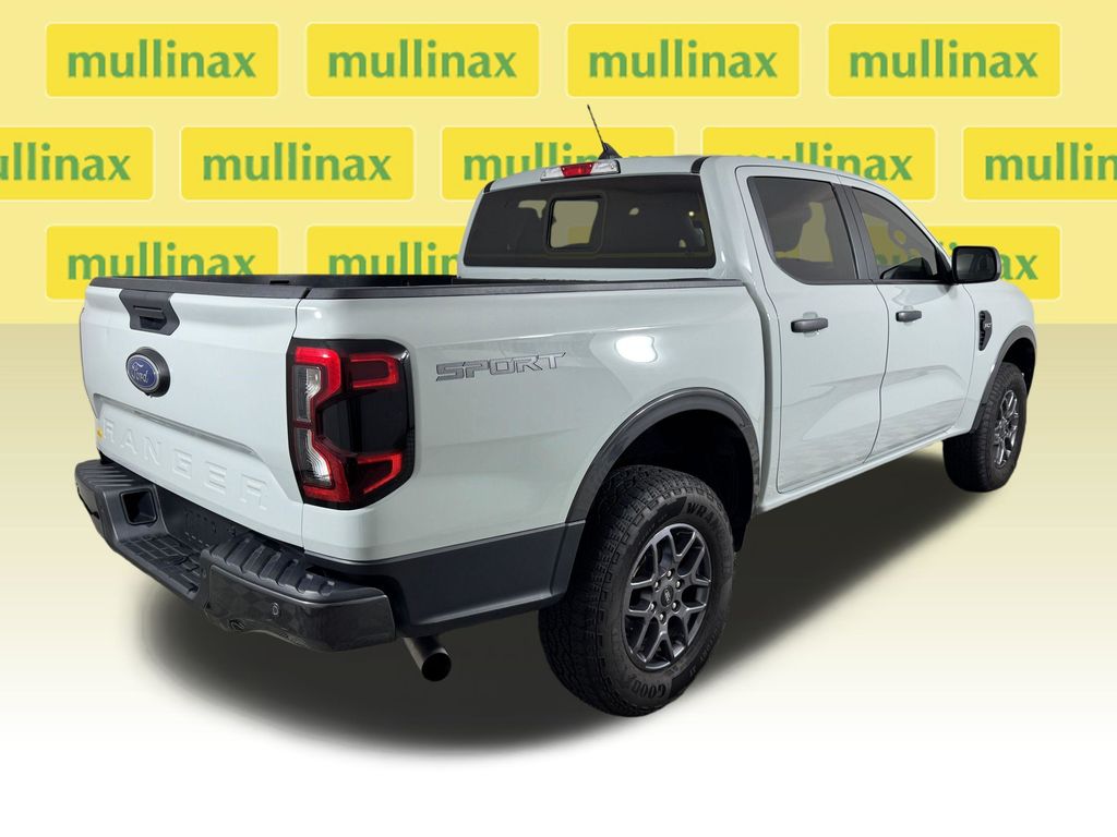 Certified Used 2024 Green Ford XLT image 4