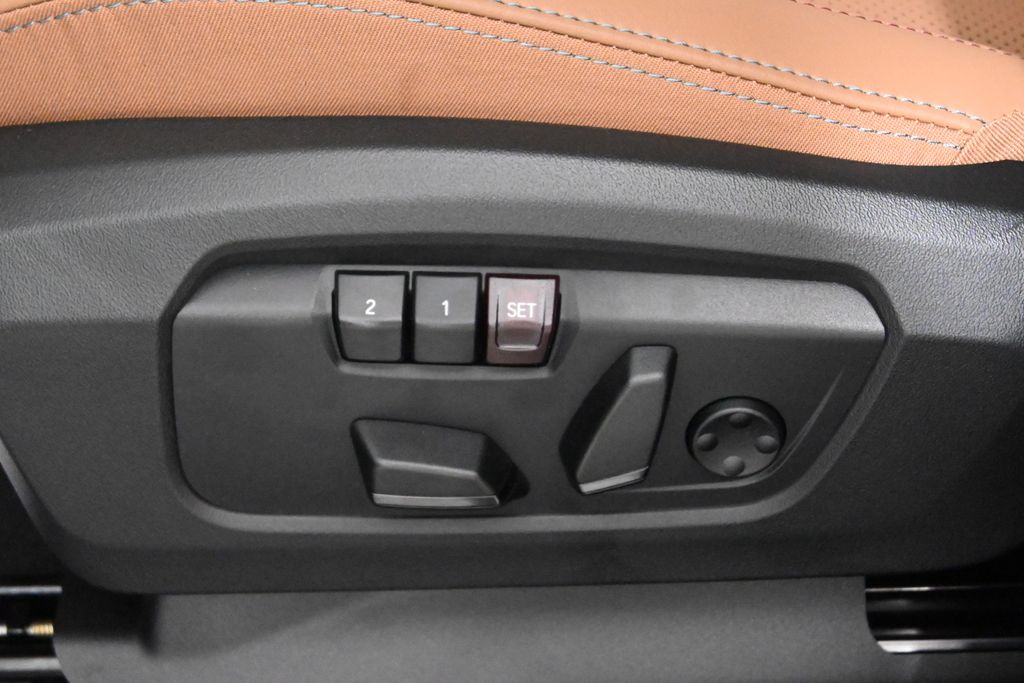 Thumbnail: 2025 MINI Cooper Countryman - 24