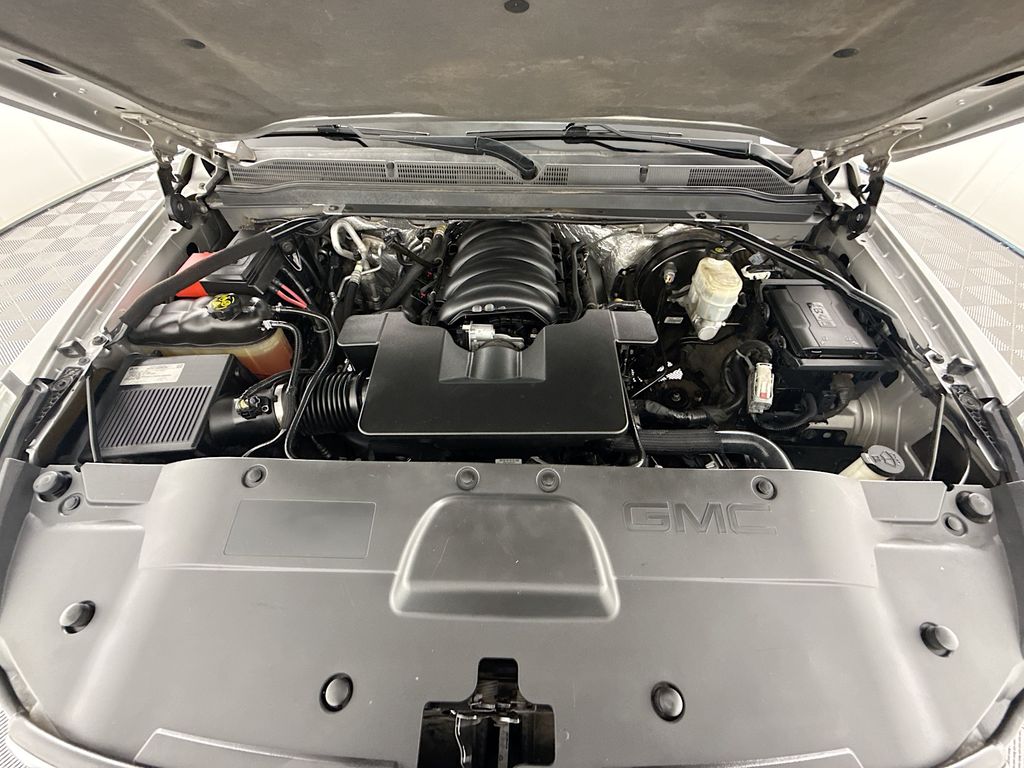 Thumbnail: 2015 GMC Yukon - 30