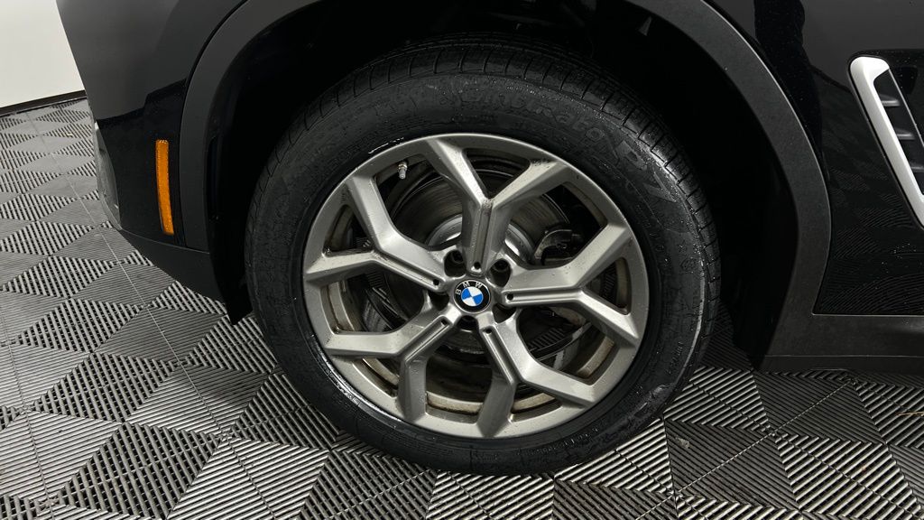 Thumbnail: 2022 BMW X3 - 11