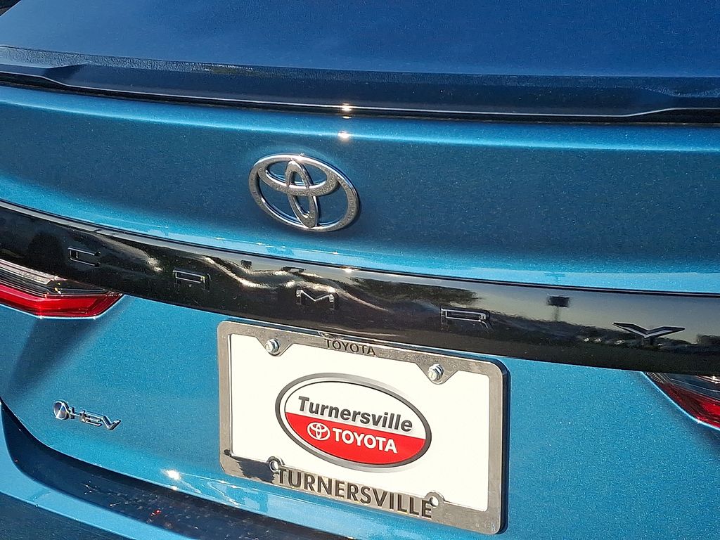 Thumbnail: 2025 Toyota Camry - 31
