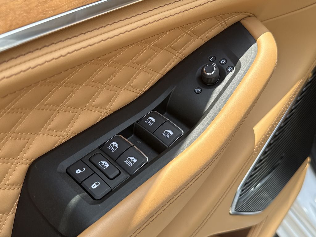 2025 Jeep Grand Cherokee Summit Reserve White at Victoria Chrysler Dodge Jeep Ram