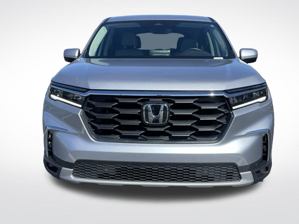 Thumbnail: 2025 Honda Pilot - 9