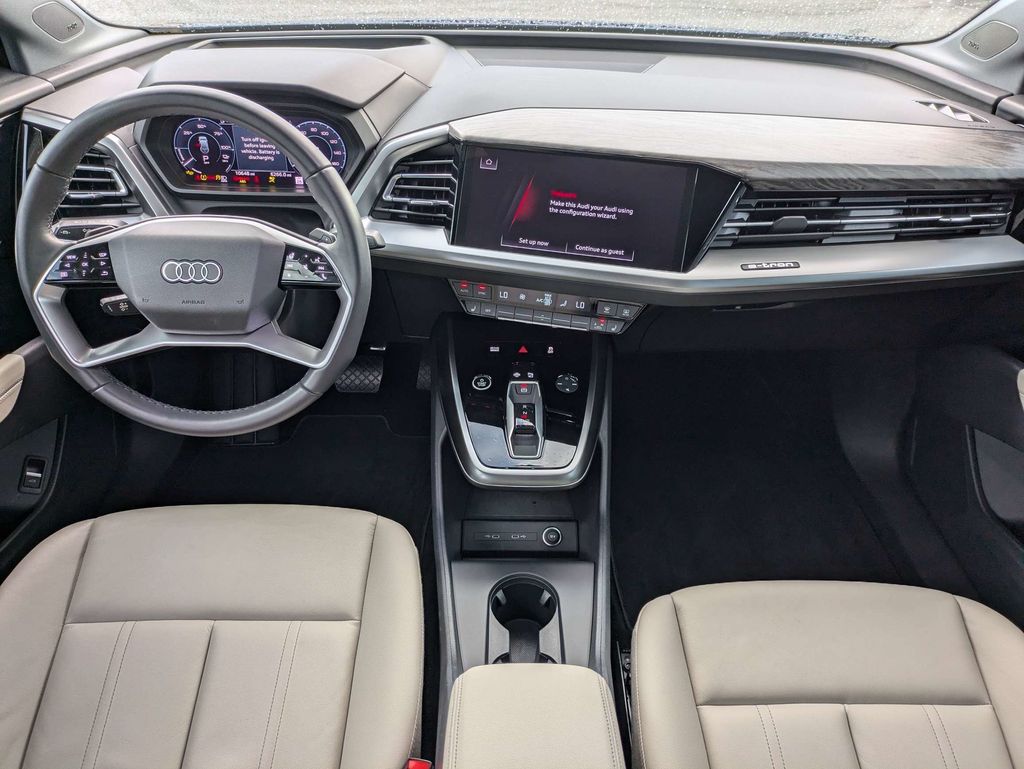 2025 Audi Q4 e-tron Prestige 55 quattro