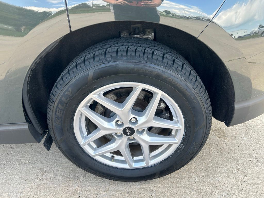 Used 2024 Ford Edge SUV