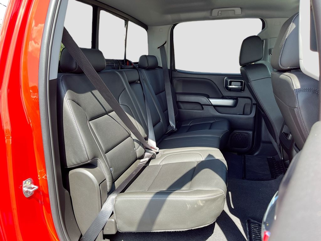 Used 2019 Red Hot Chevrolet LTZ image 27