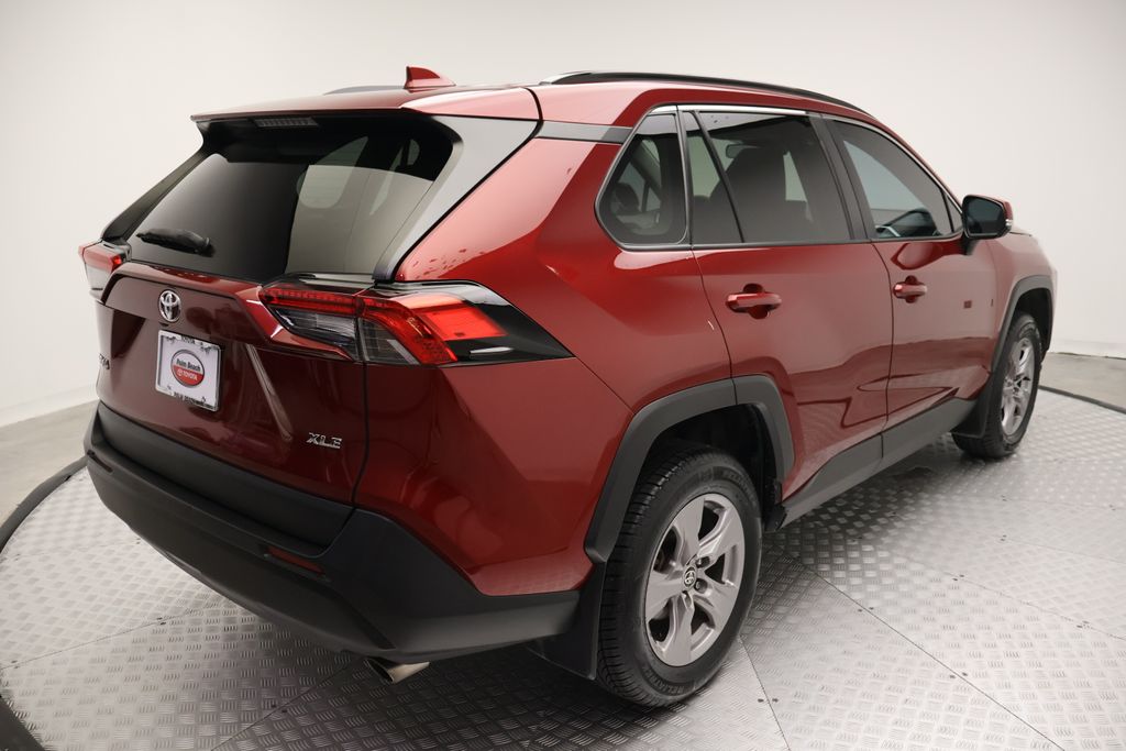 Thumbnail: 2024 Toyota RAV4 - 8