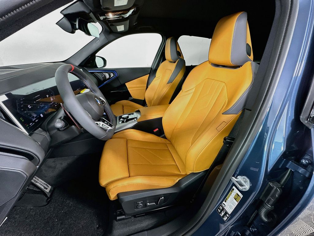 Thumbnail: 2026 BMW X3 - 16