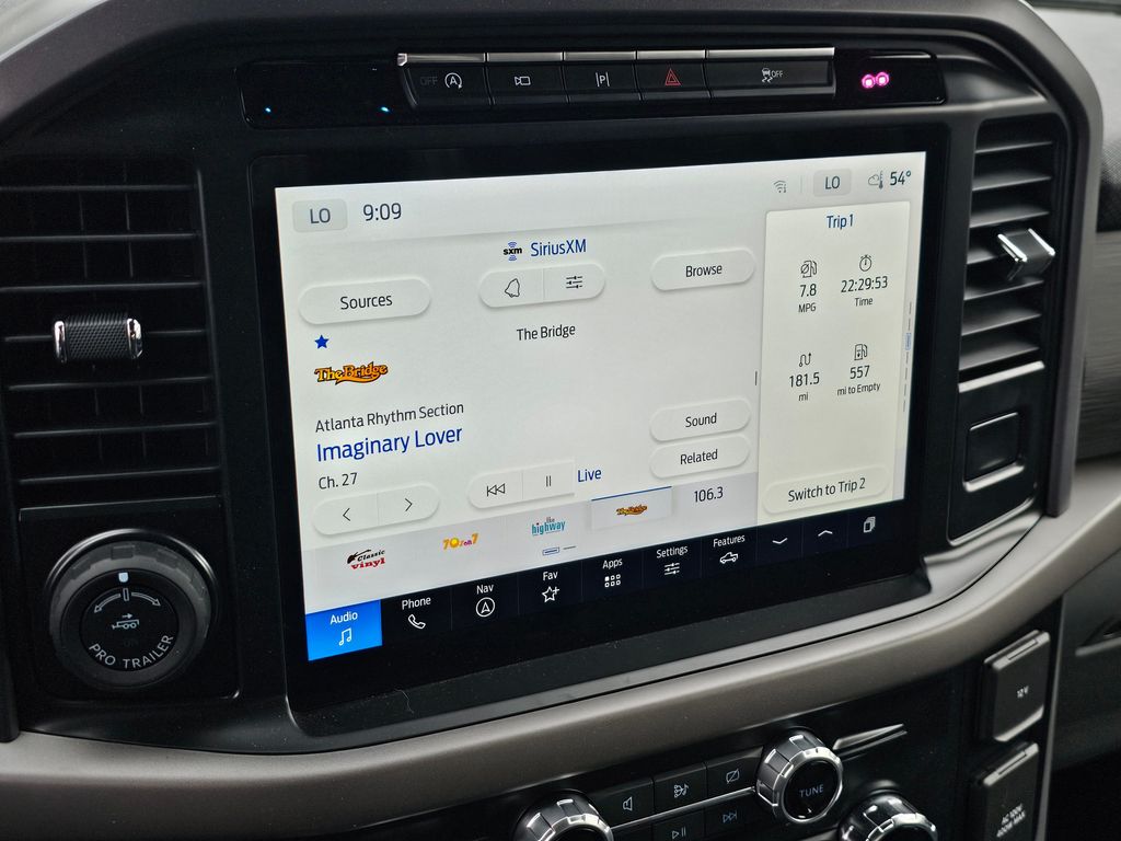 New 2024 Silver Ford XLT image 28