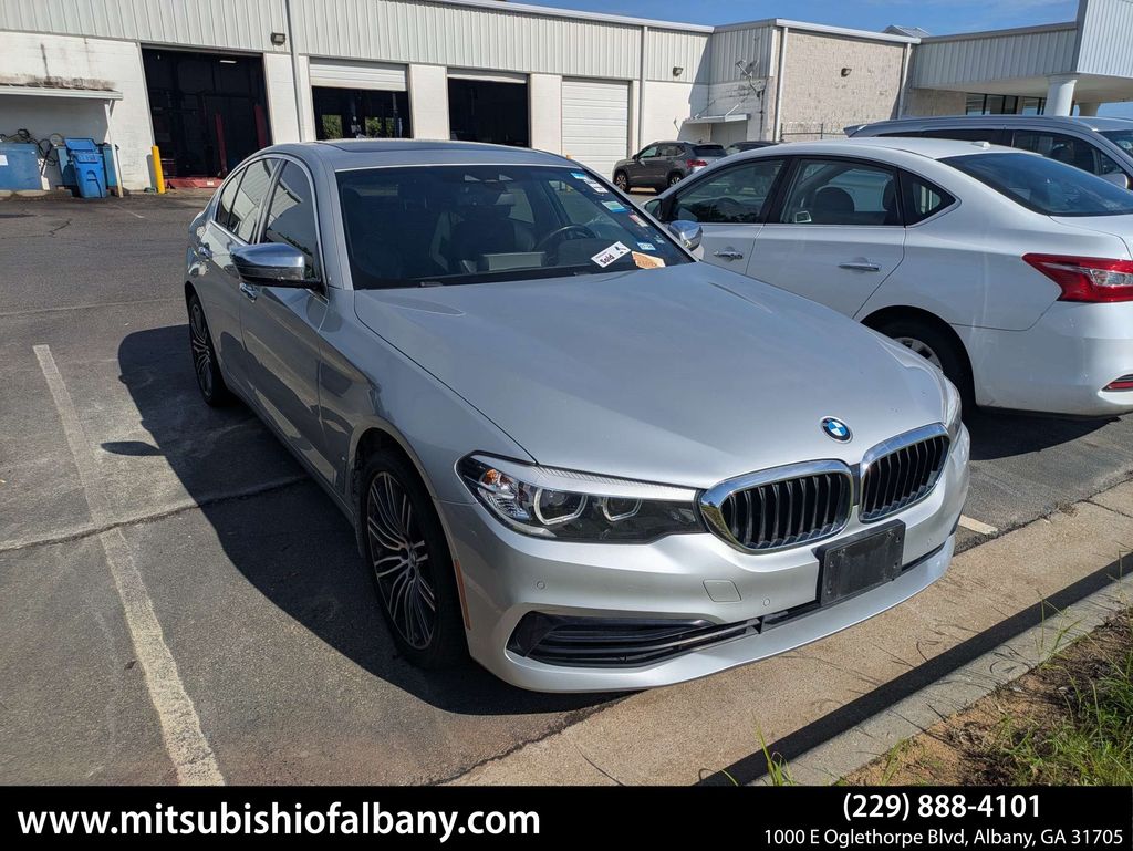 2020 BMW 5 Series 530i
