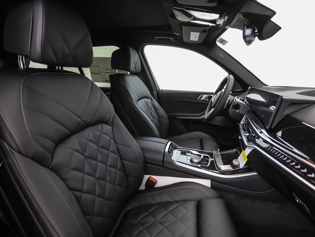 Thumbnail: 2026 BMW X5 - 31