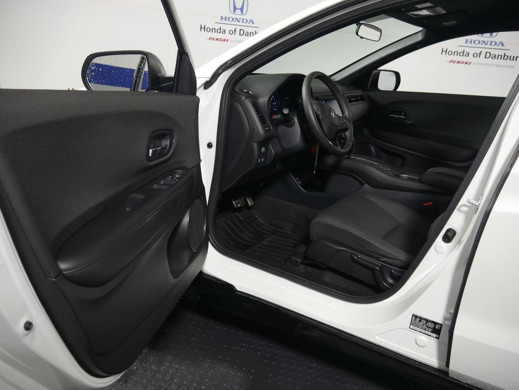 2022 Honda HR-V Sport 27
