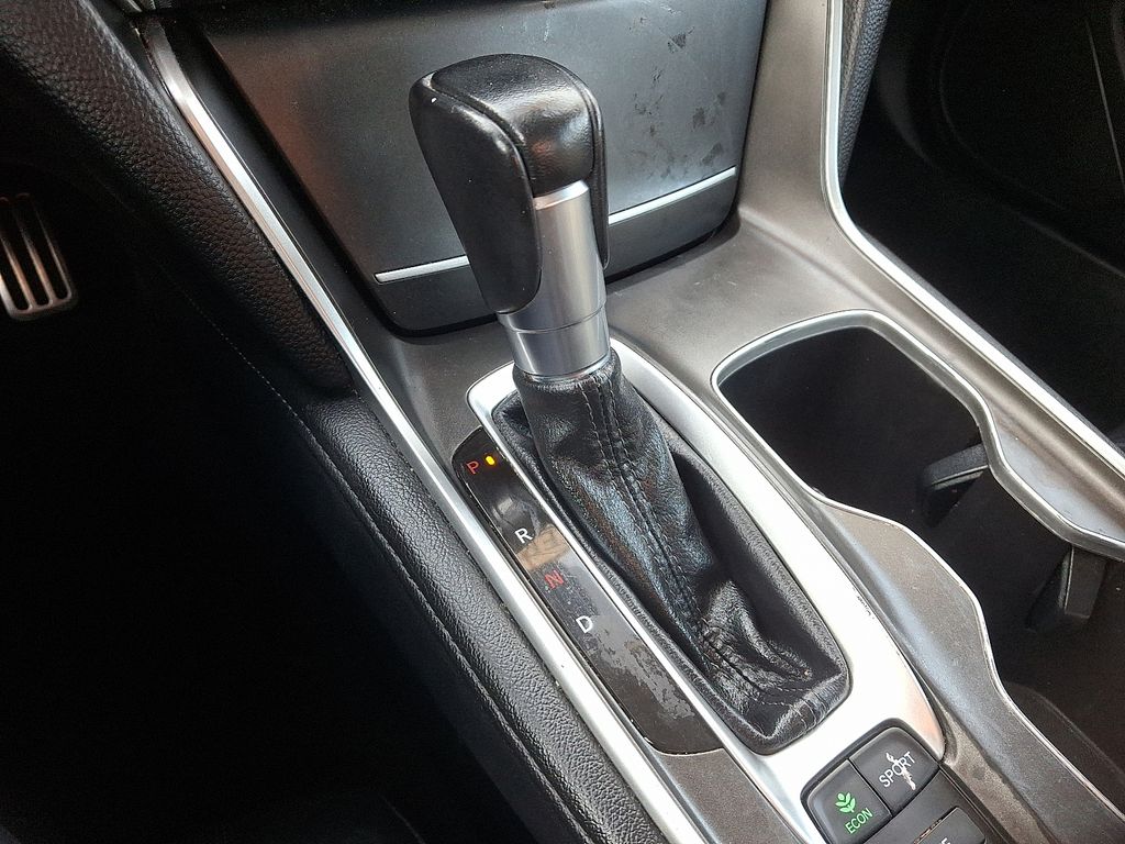 Thumbnail: 2022 Honda Accord - 15