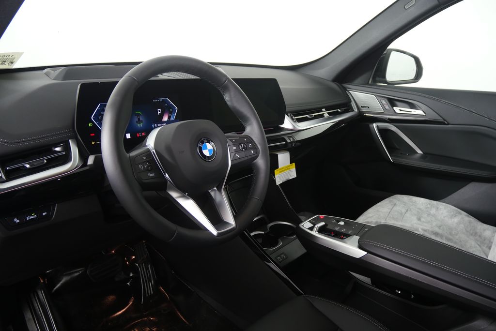 Thumbnail: 2026 BMW X1 - 12