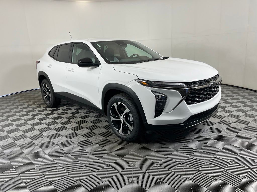 Thumbnail: 2026 Chevrolet Trax - 6
