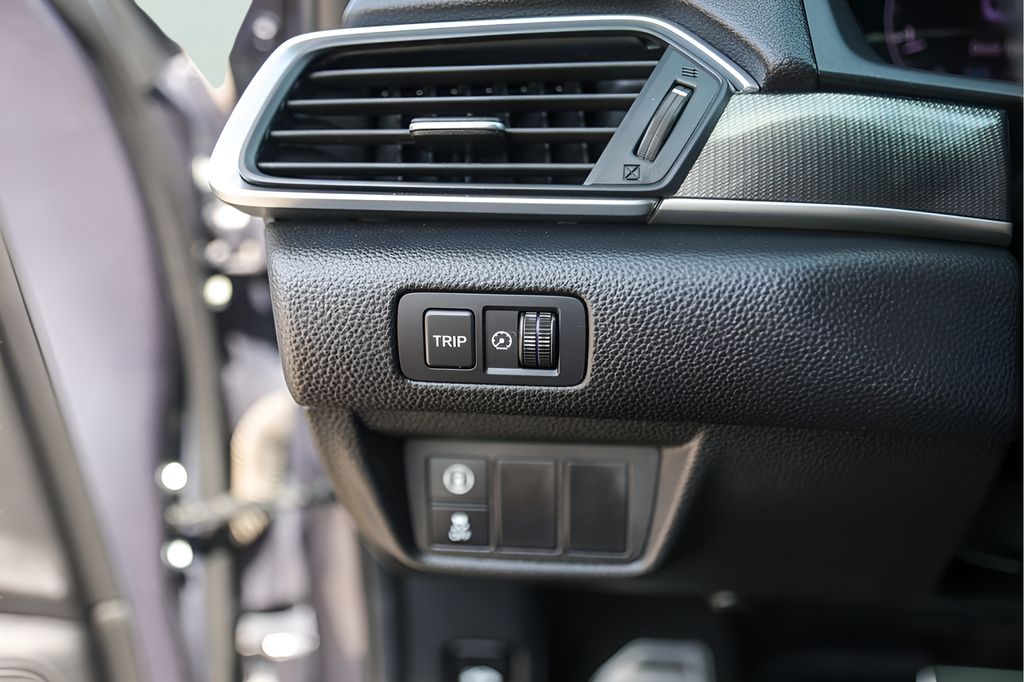 Used Car 2020 Honda Accord  Sport For Sale Under $25,000 In Austin, Texas