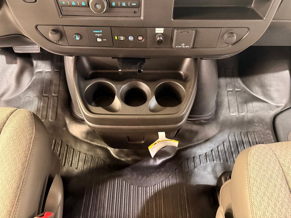 2025 Chevrolet Express 3500 Work Van