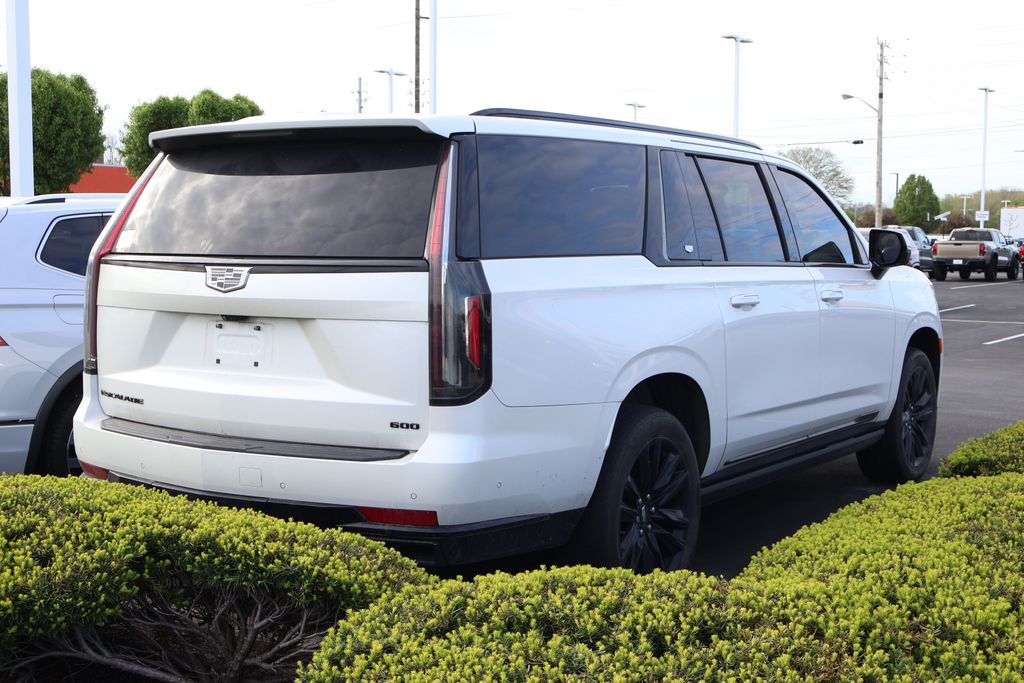 2021 Cadillac Escalade ESV Sport 8