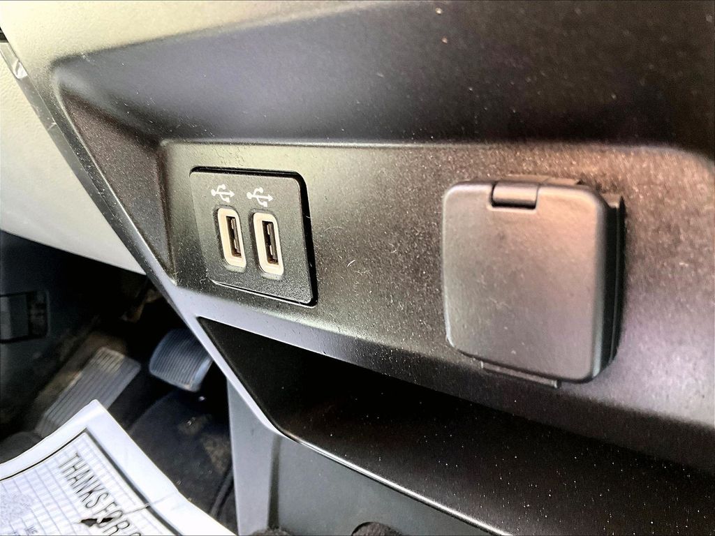 2019 Ford F-150 — photo 27