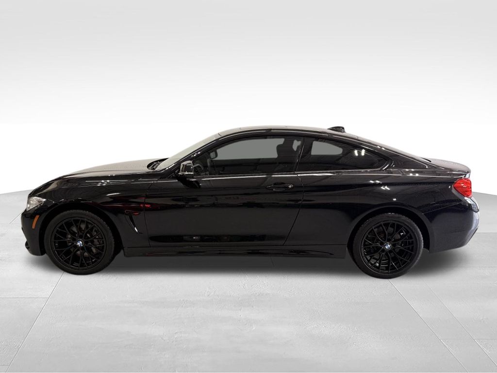 Thumbnail: 2017 BMW 4 Series - 2