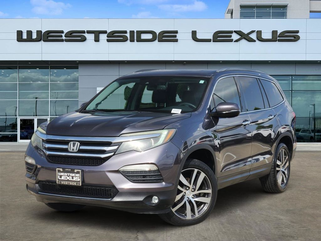 2017 Honda Pilot Touring Gray at Community Honda