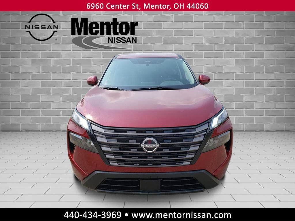 Photo 2 of 2026 Nissan Rogue SV