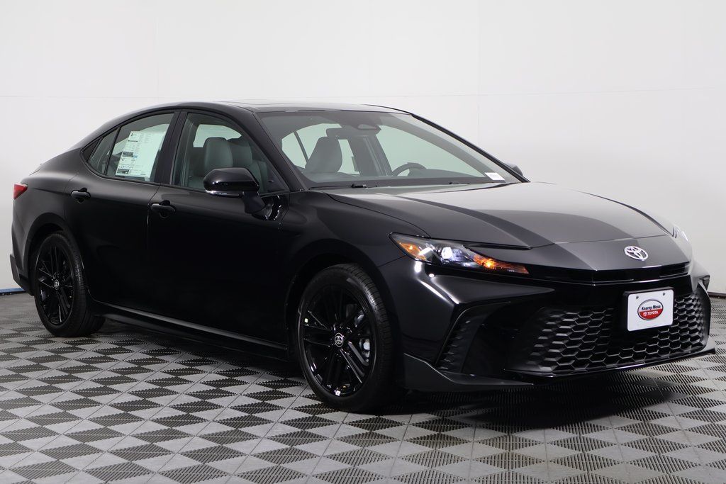 Thumbnail: 2025 Toyota Camry - 3
