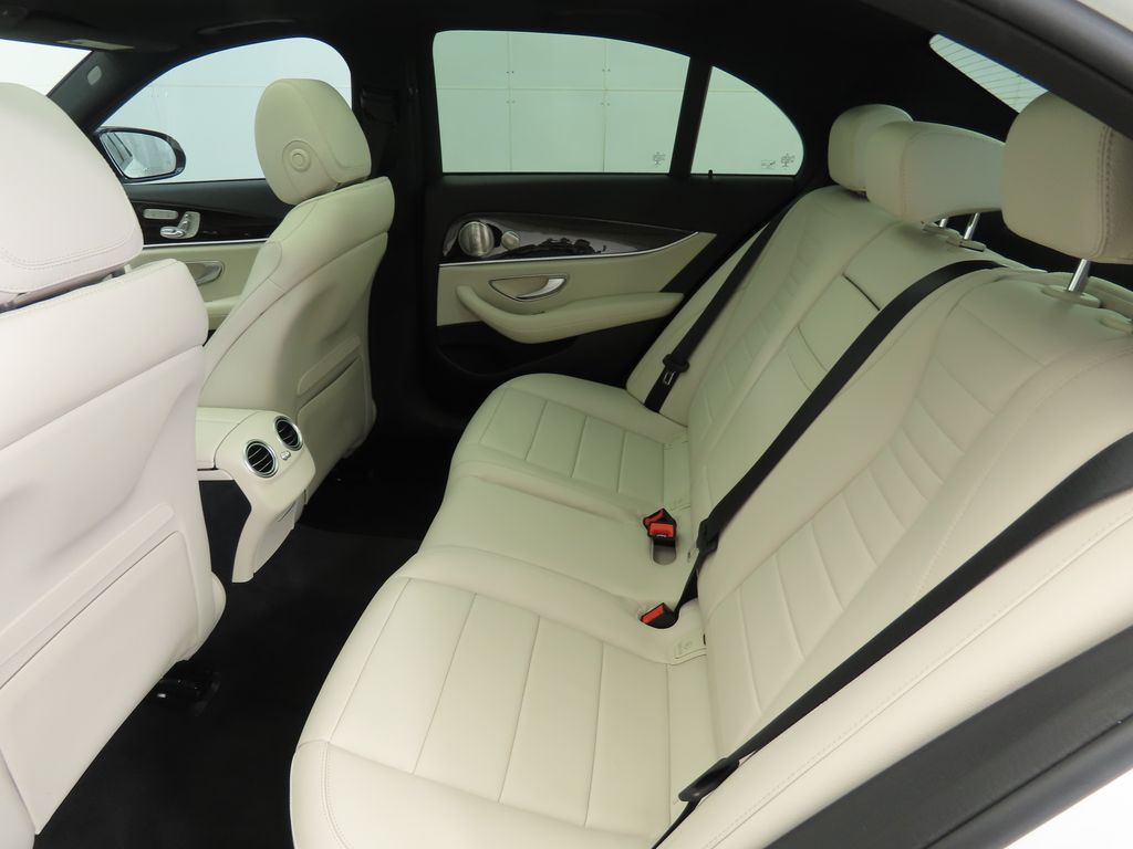 Thumbnail: 2023 Mercedes-Benz E-Class - 20