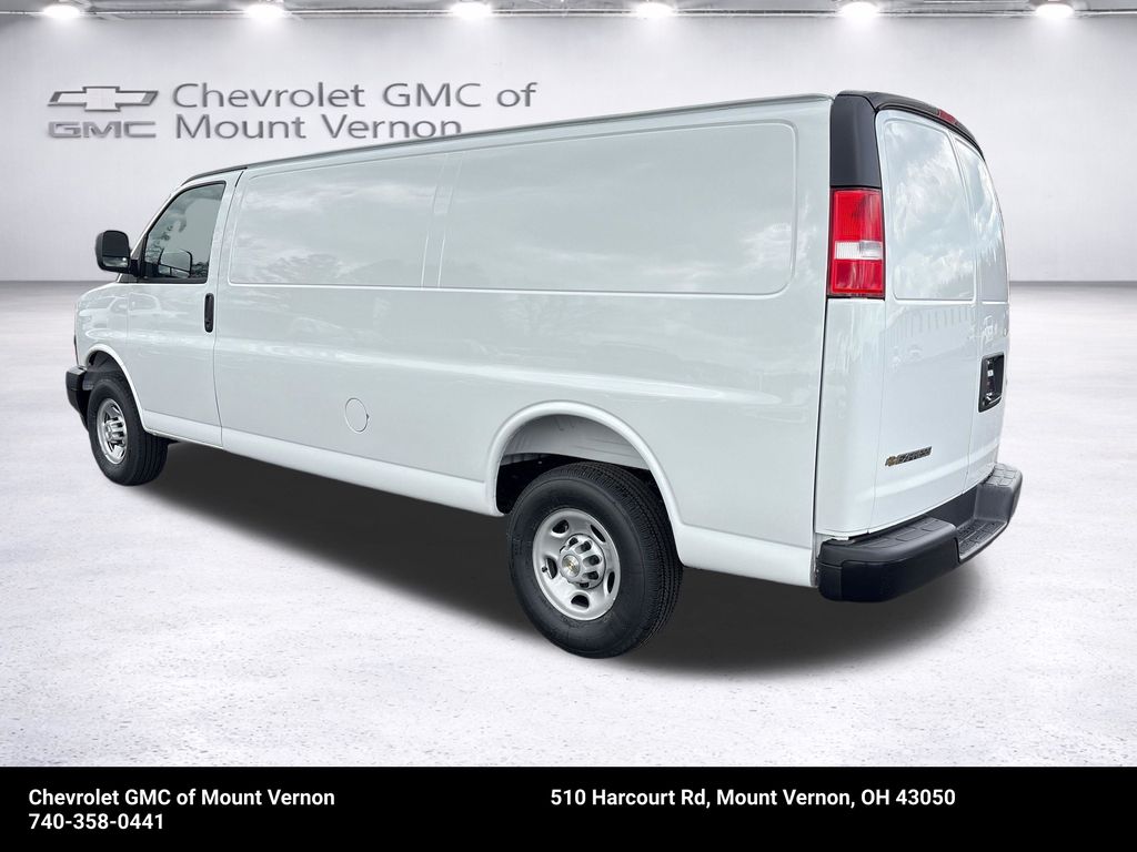 2026 Chevrolet Express 2500 Work Van - Image 3