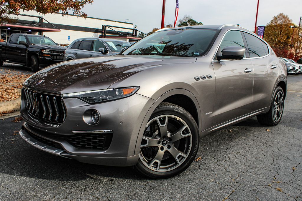 2021 Maserati Levante S GranLusso's photo