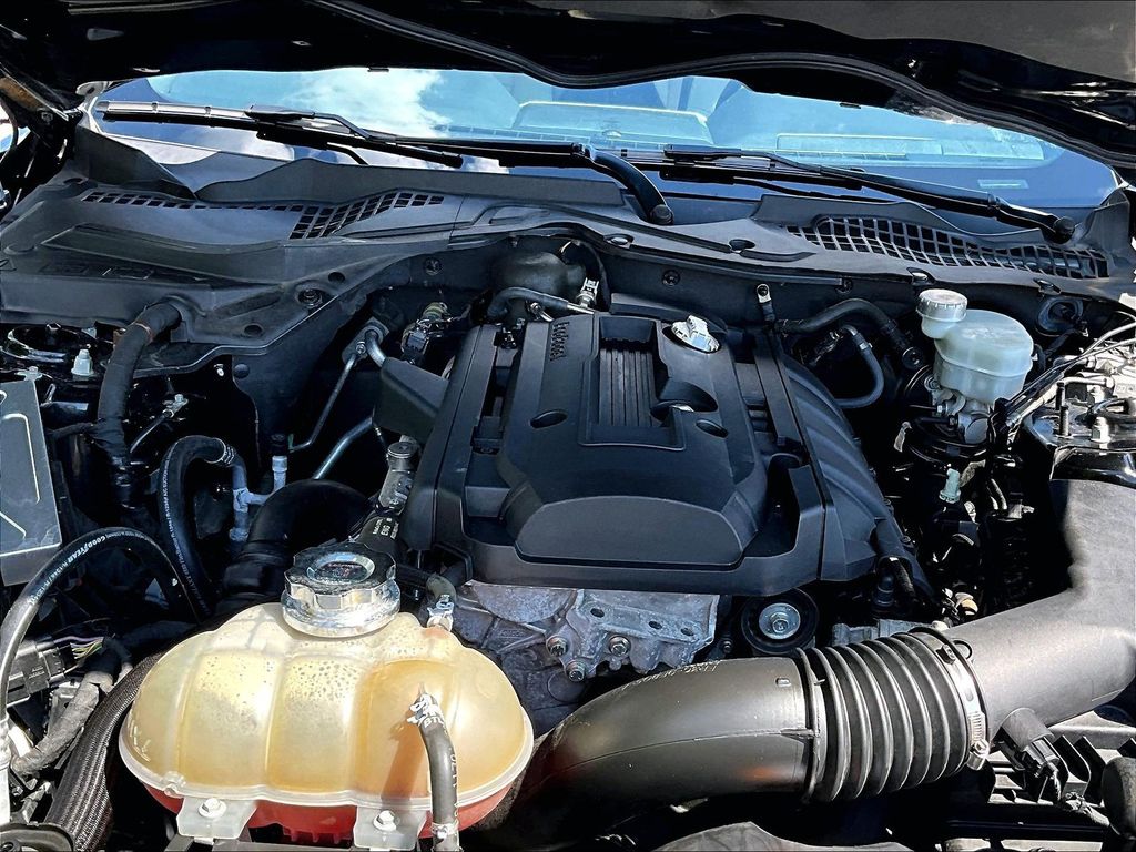2015 Ford Mustang — photo 34