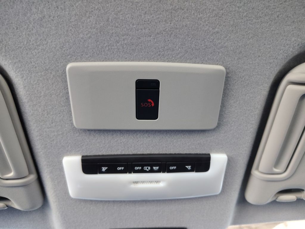 Used Car 2021 Nissan Kicks  Sr For Sale Under $20,000 In Austin, Texas