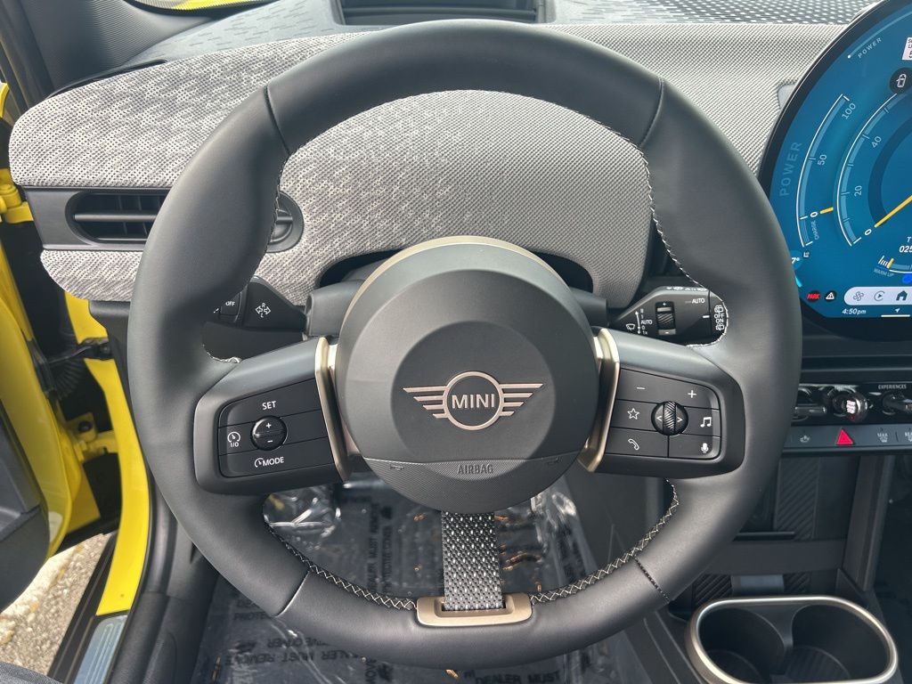 Thumbnail: 2025 MINI Cooper - 16