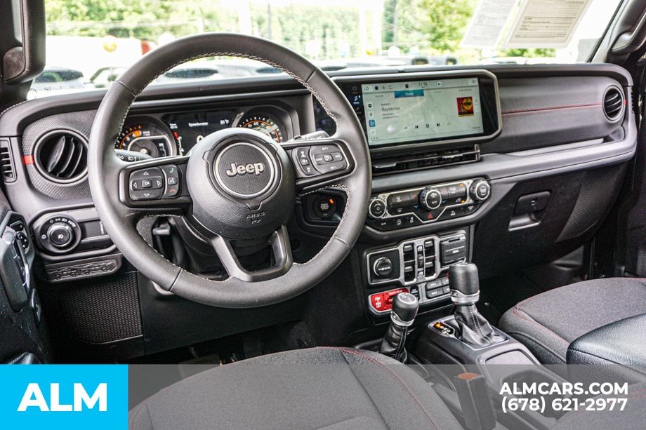2025 Jeep Wrangler 4-Door Rubicon - Photo 28