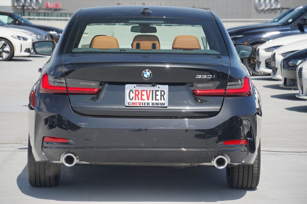 Thumbnail: 2025 BMW 3 Series - 6