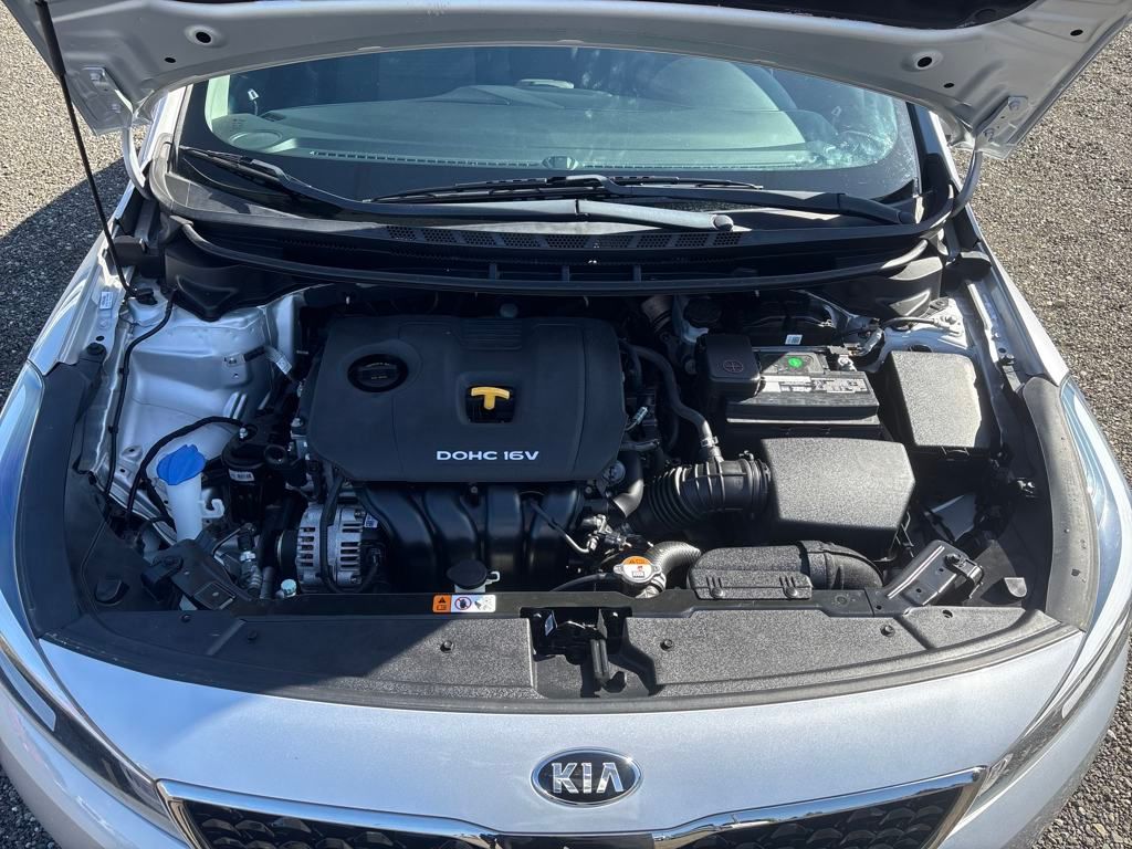 2017 Silky Silver Kia Forte LX FWD Sedan