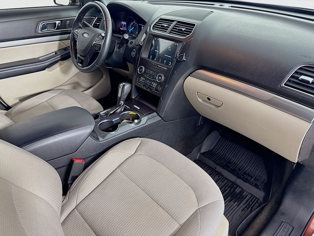 Used Car 2018 Ford Explorer  Xlt For Sale Under $12,000 In Austin, Texas