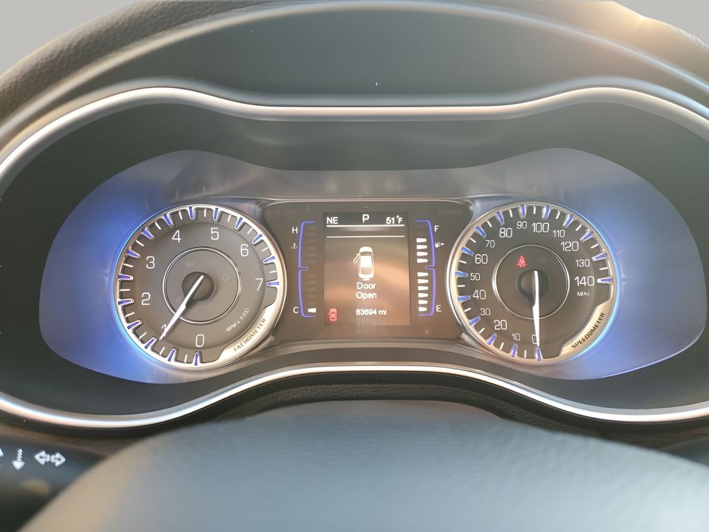 Used Car 2015 Chrysler 200  Limited For Sale Under $10,000 In Austin, Texas